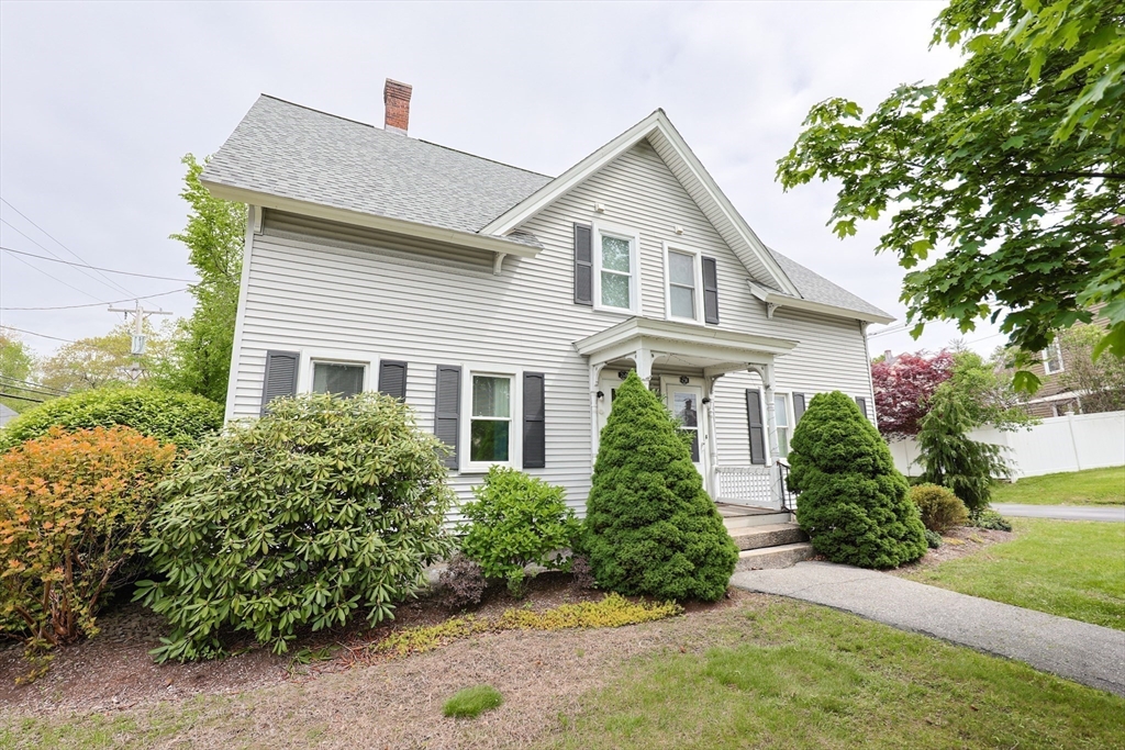 258-260 Main St