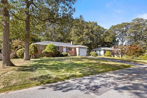 32 Lyman Rd Framingham MA 01701