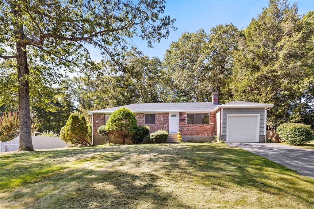 32 Lyman Rd