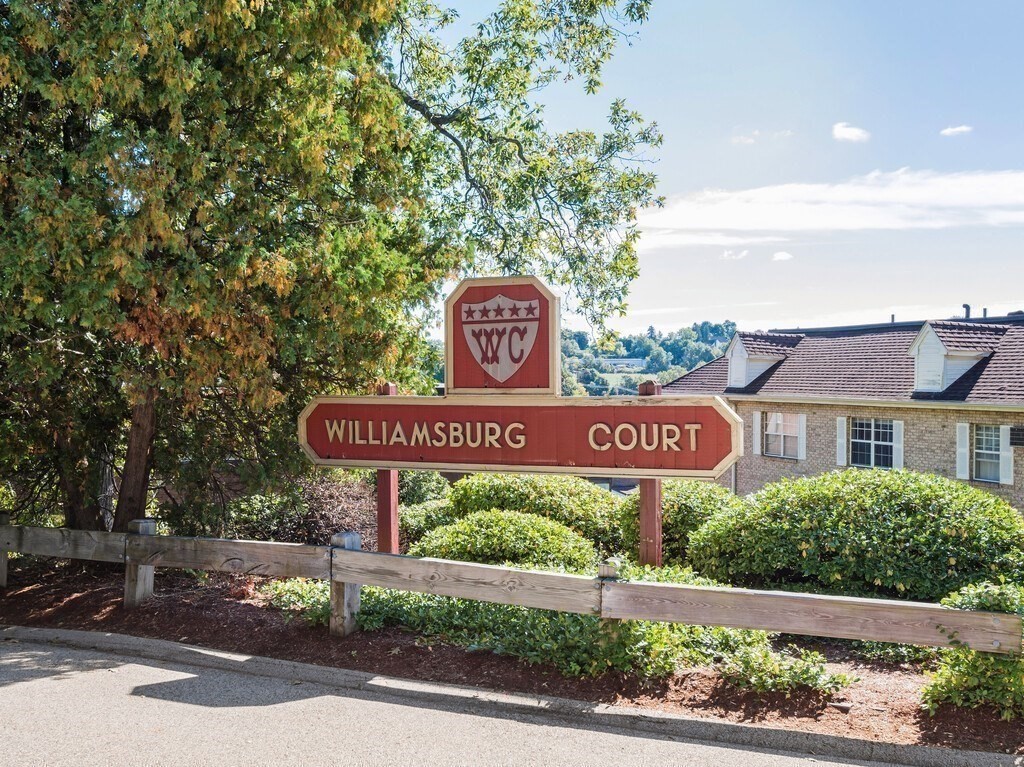 18 Williamsburg Court 1