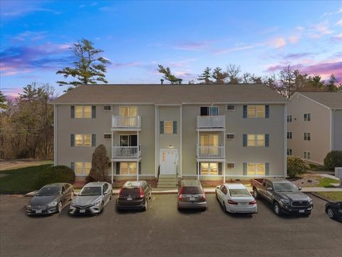 Photo of 1607 Braley Road #70, New Bedford, MA 02745 (MLS # 73503313)