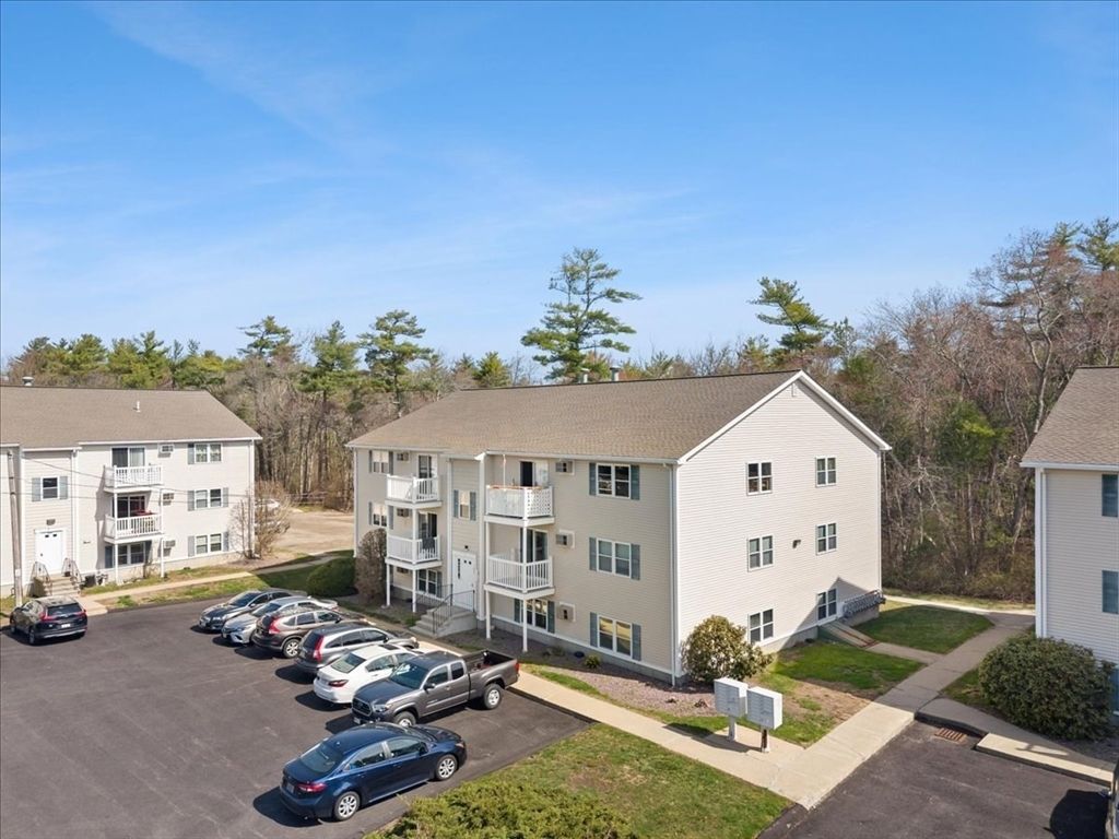 Photo of 1607 Braley Road #70, New Bedford, MA 02745 (MLS # 73503313)