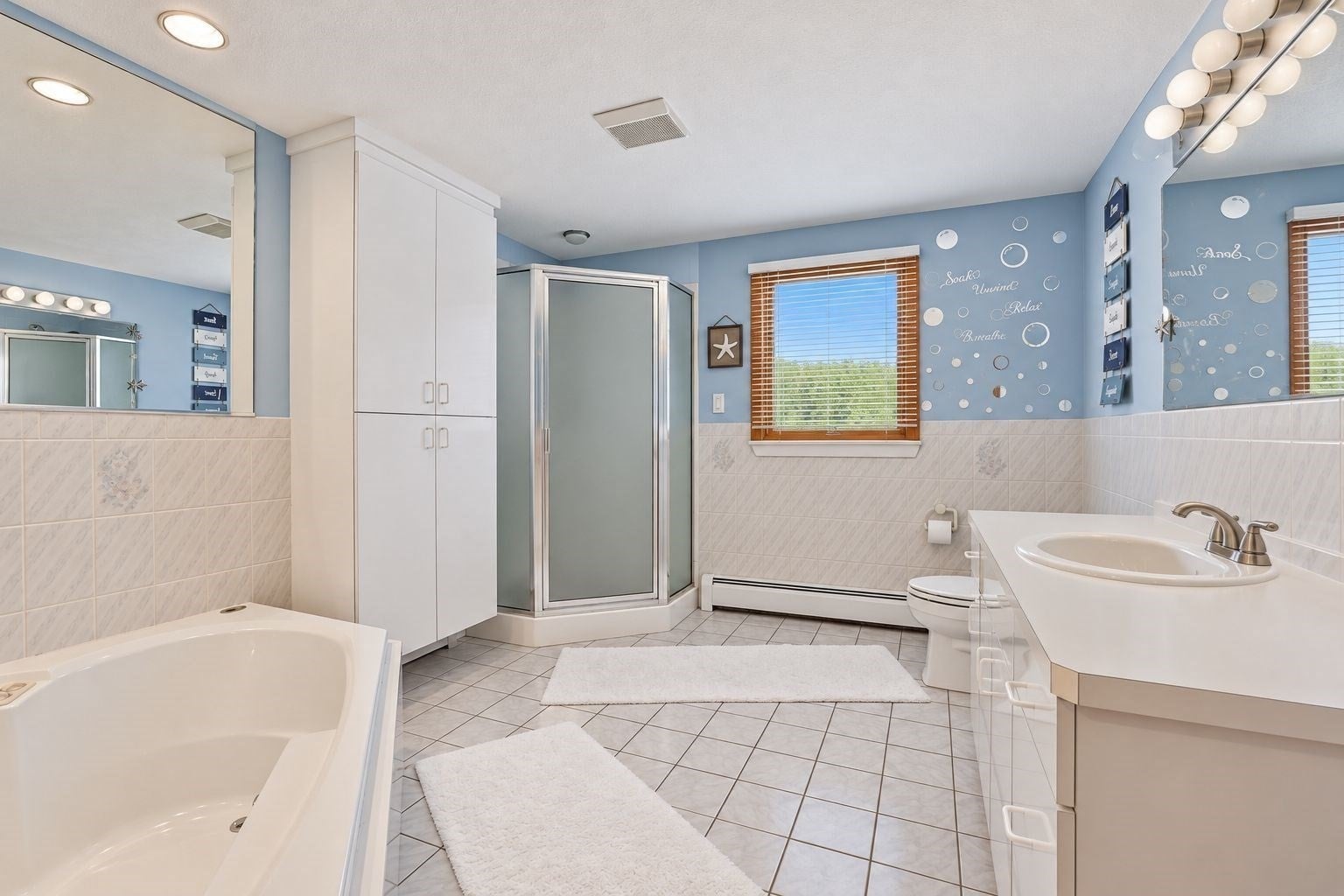 25 Venice Ave, Saugus, MA, 25 Venice Ave, Saugus, MA Photo #21