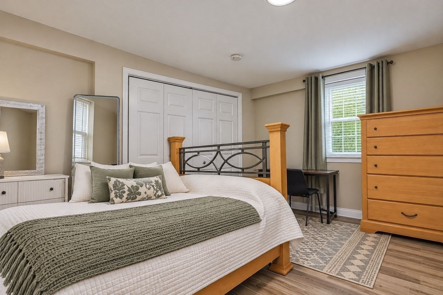 25 Venice Ave, Saugus, MA, 25 Venice Ave, Saugus, MA Photo #28