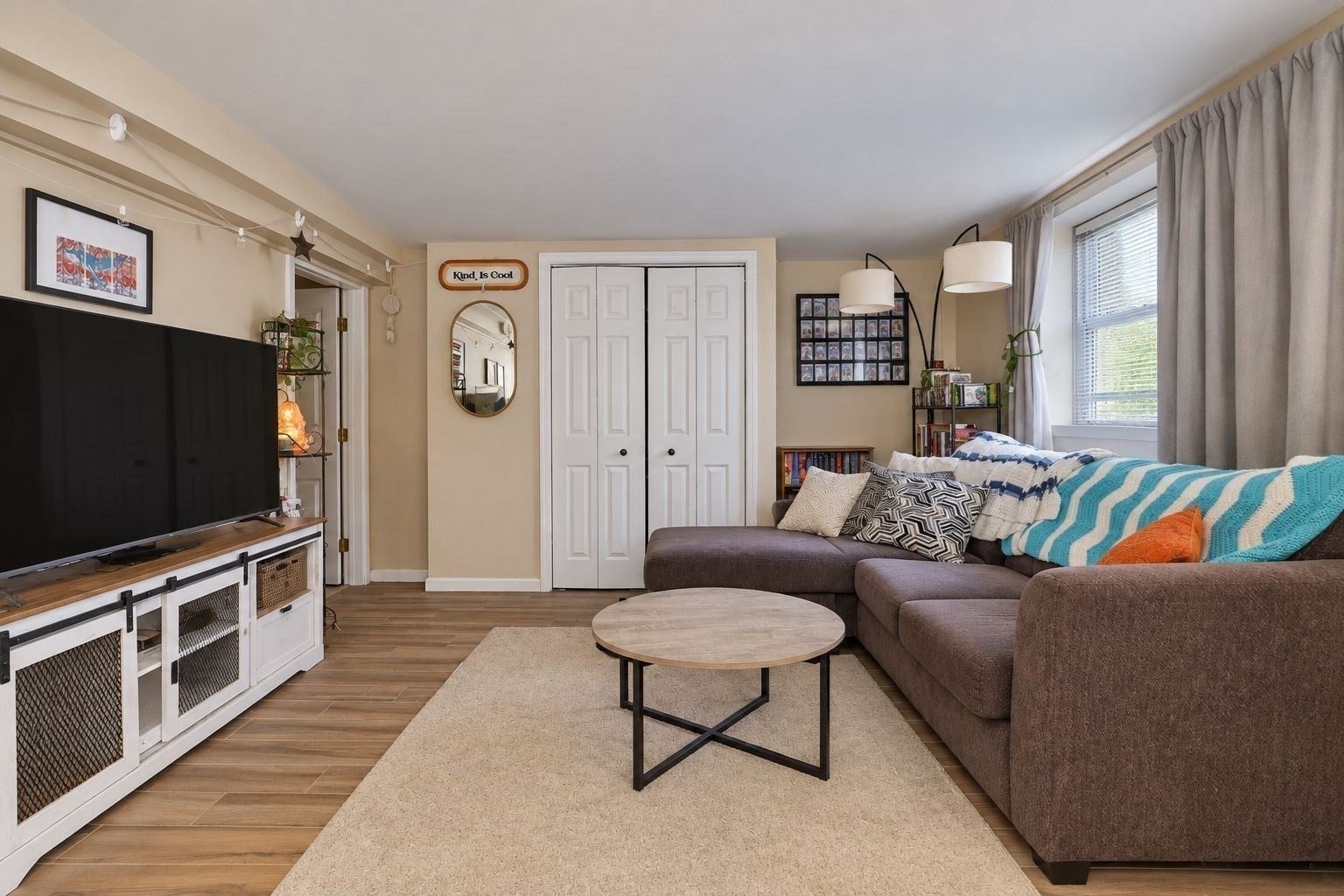 25 Venice Ave, Saugus, MA, 25 Venice Ave, Saugus, MA Photo #25
