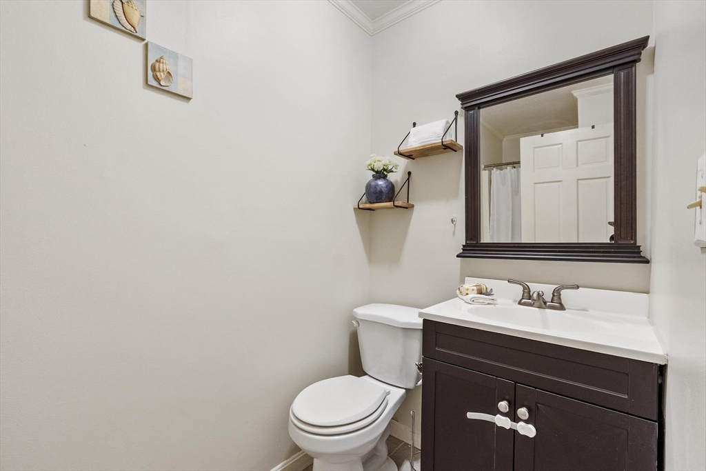37 Swamp RD, Montague, MA Photo #15