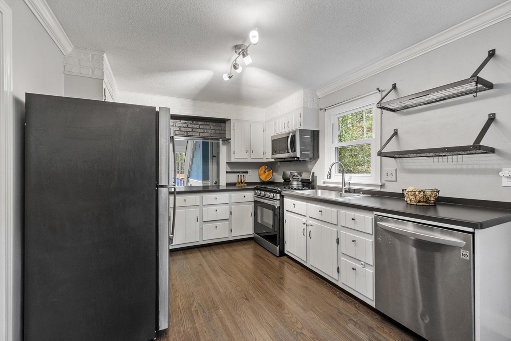 37 Swamp RD, Montague, MA Photo #17
