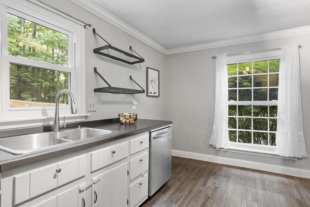 37 Swamp RD, Montague, MA Photo #20