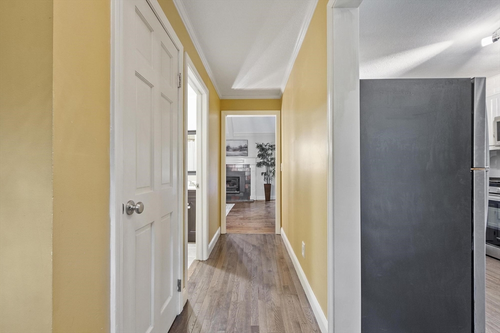37 Swamp RD, Montague, MA Photo #14