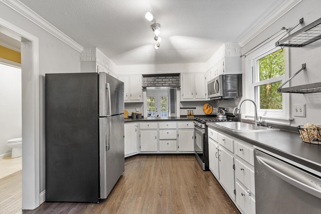 37 Swamp RD, Montague, MA Photo #18