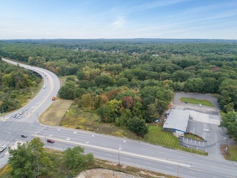 24 Rockingham Rd Windham NH 03087