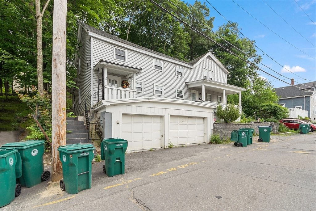 205-207 High St