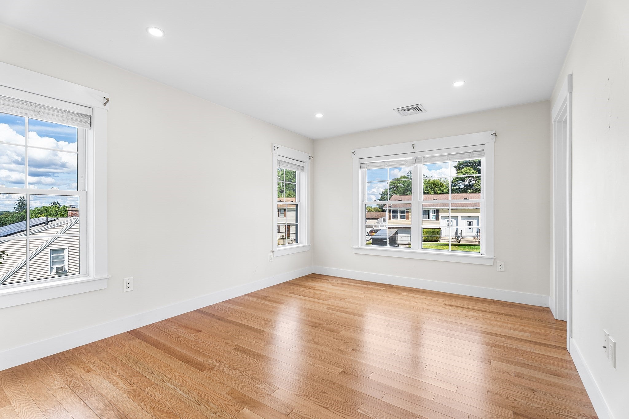 30 Valmor St, Worcester, MA, 30 Valmor St, Worcester, MA Photo #30
