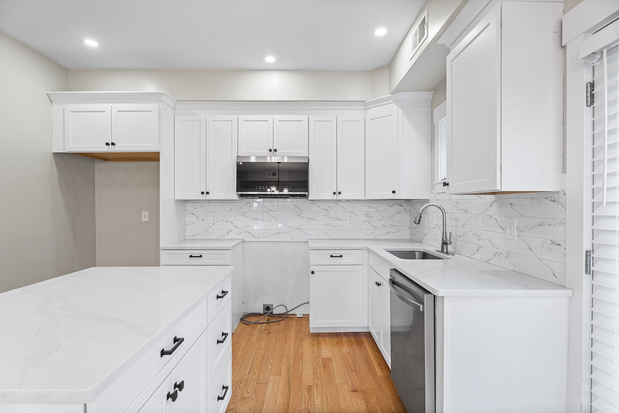 30 Valmor St, Worcester, MA, 30 Valmor St, Worcester, MA Photo #6