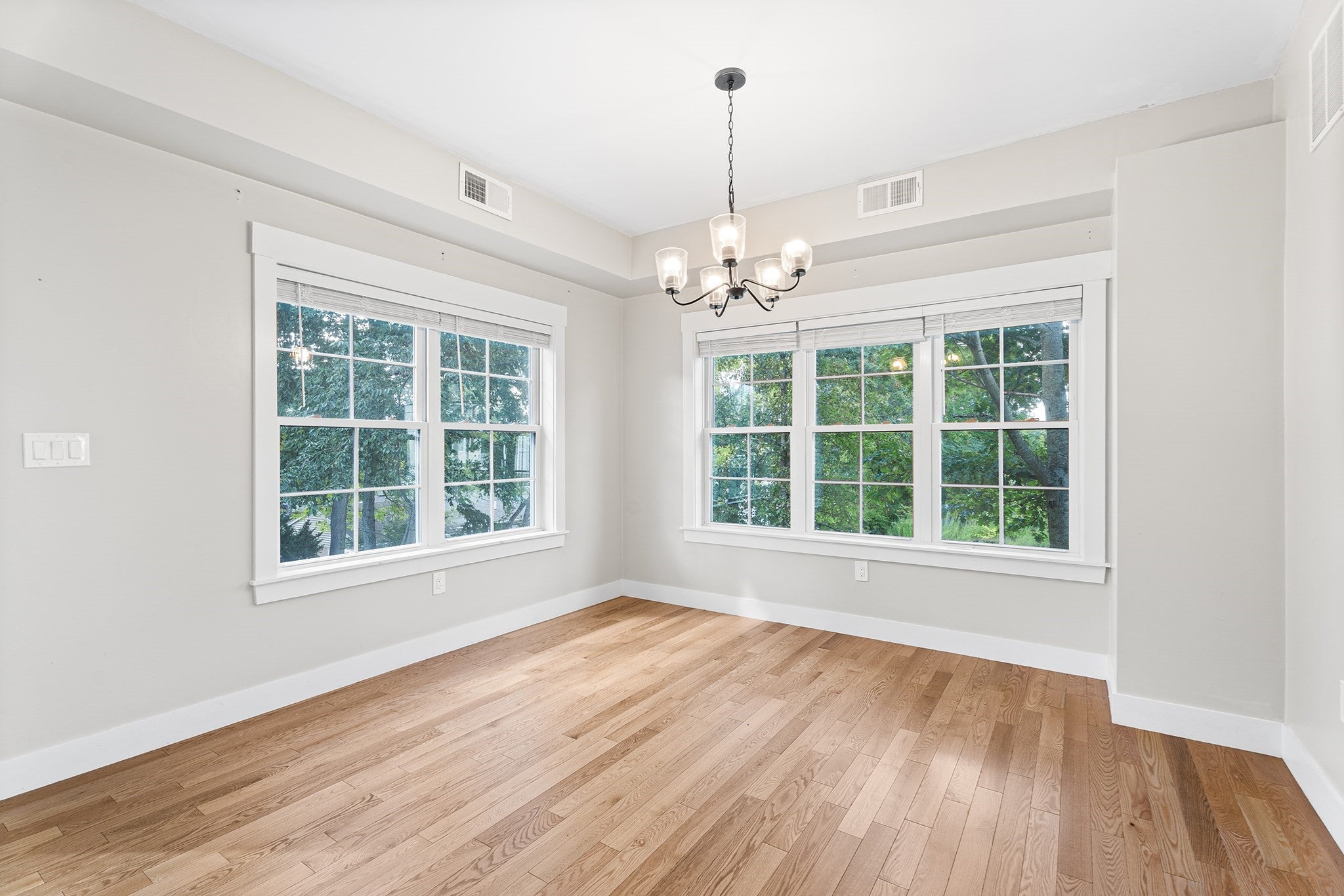 30 Valmor St, Worcester, MA, 30 Valmor St, Worcester, MA Photo #9