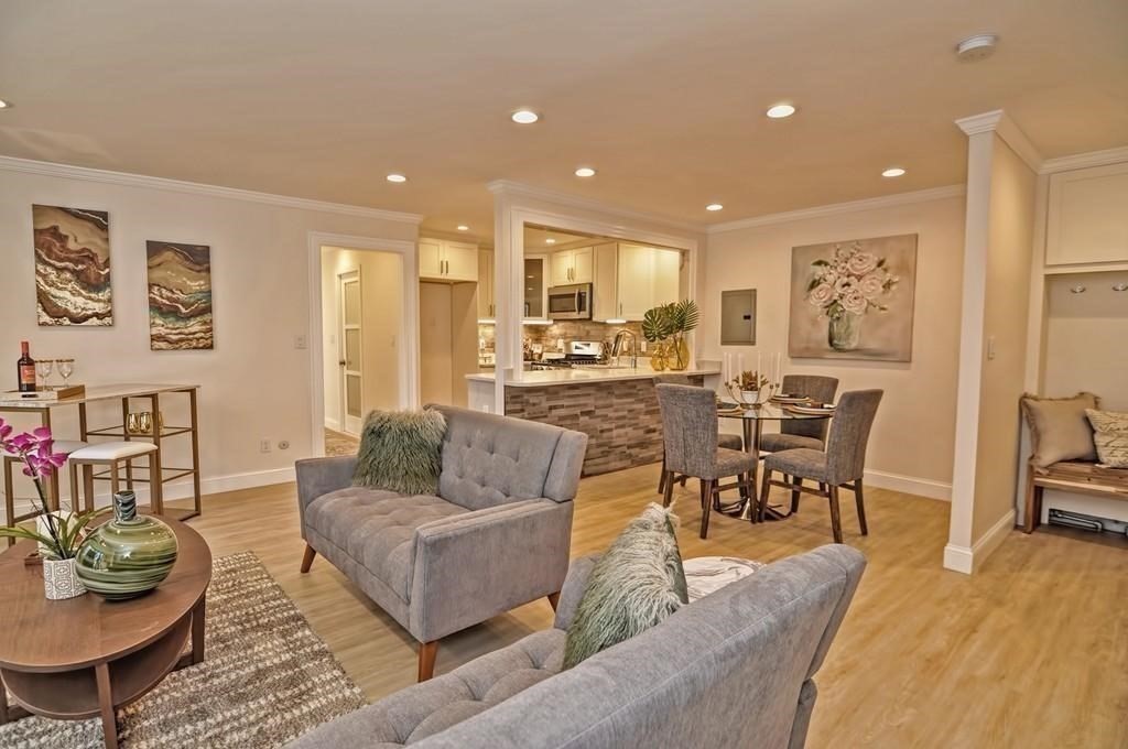 10 Juniper St #38, Brookline, MA Photo #2