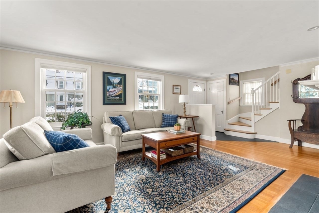 123 Walnut Hill Road