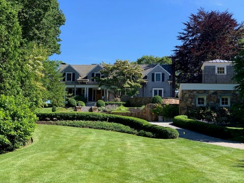 Photo of 159 West St, Beverly, MA 01915 (MLS # 73551392)