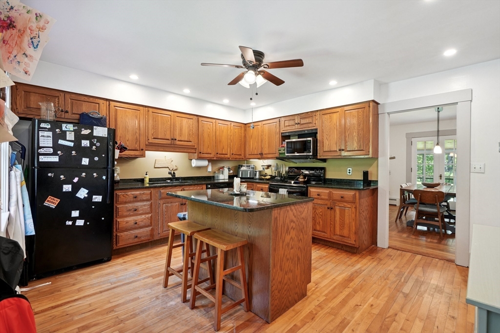 156 Langen Rd