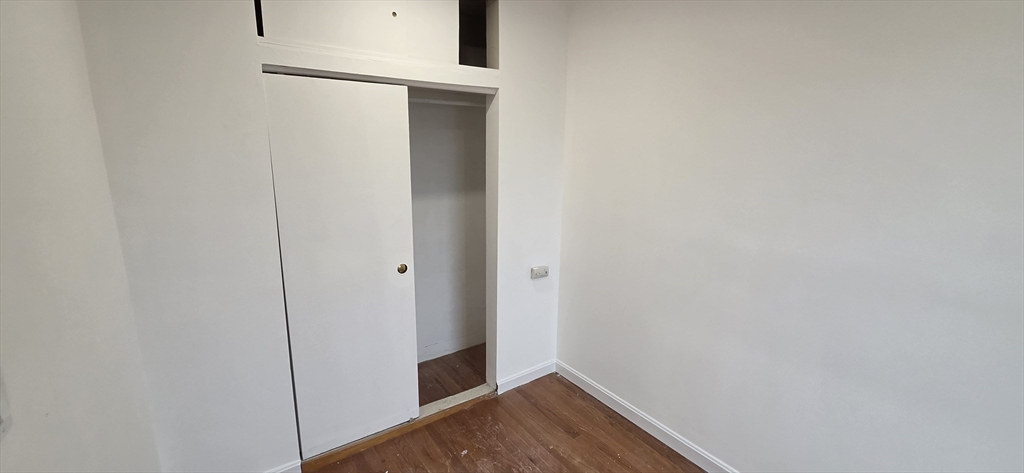 206 Chelsea ST #2, Boston, MA Photo #13
