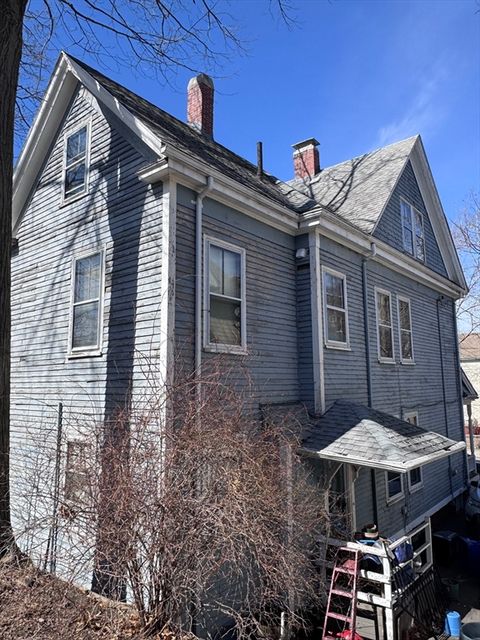 91 Tudor St Chelsea MA 02150