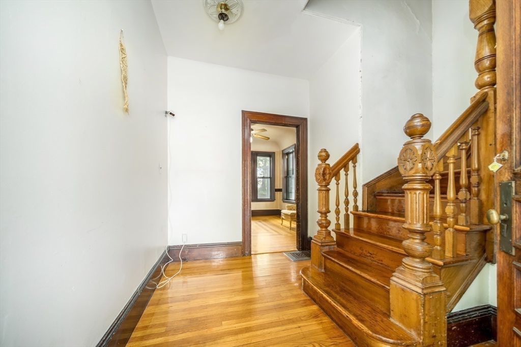 91 Tudor St