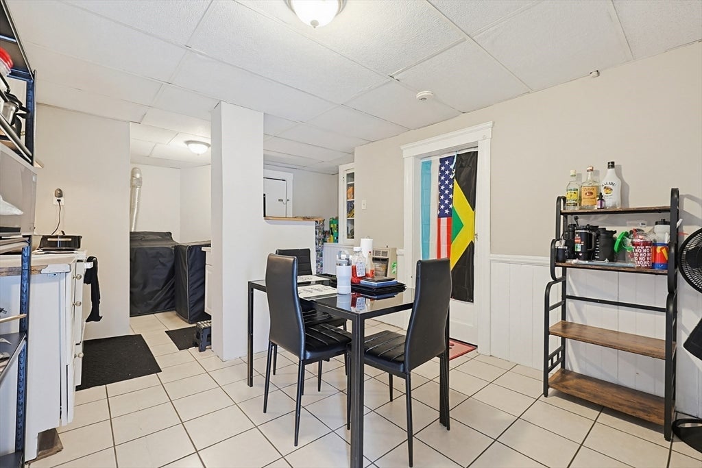 22 Hollywood St 4B