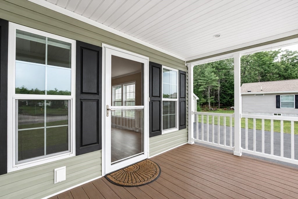 102 Topaz Terrace