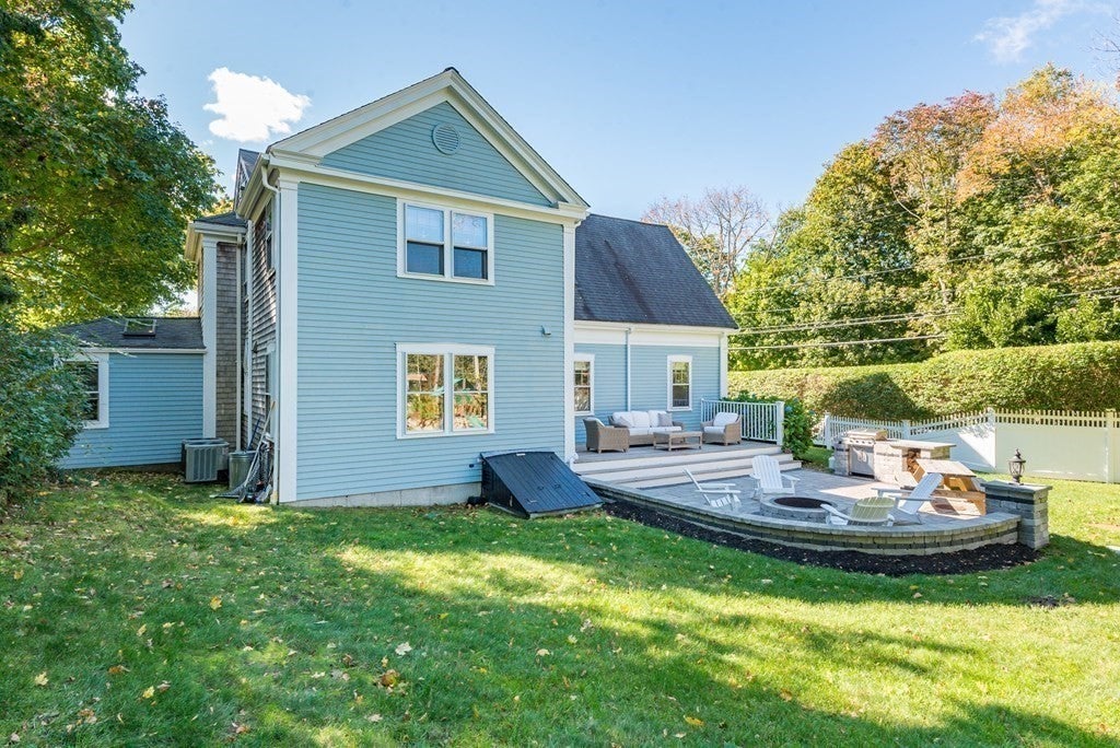 380 Beechwood St, Cohasset, MA, 380 Beechwood St, Cohasset, MA Photo #2