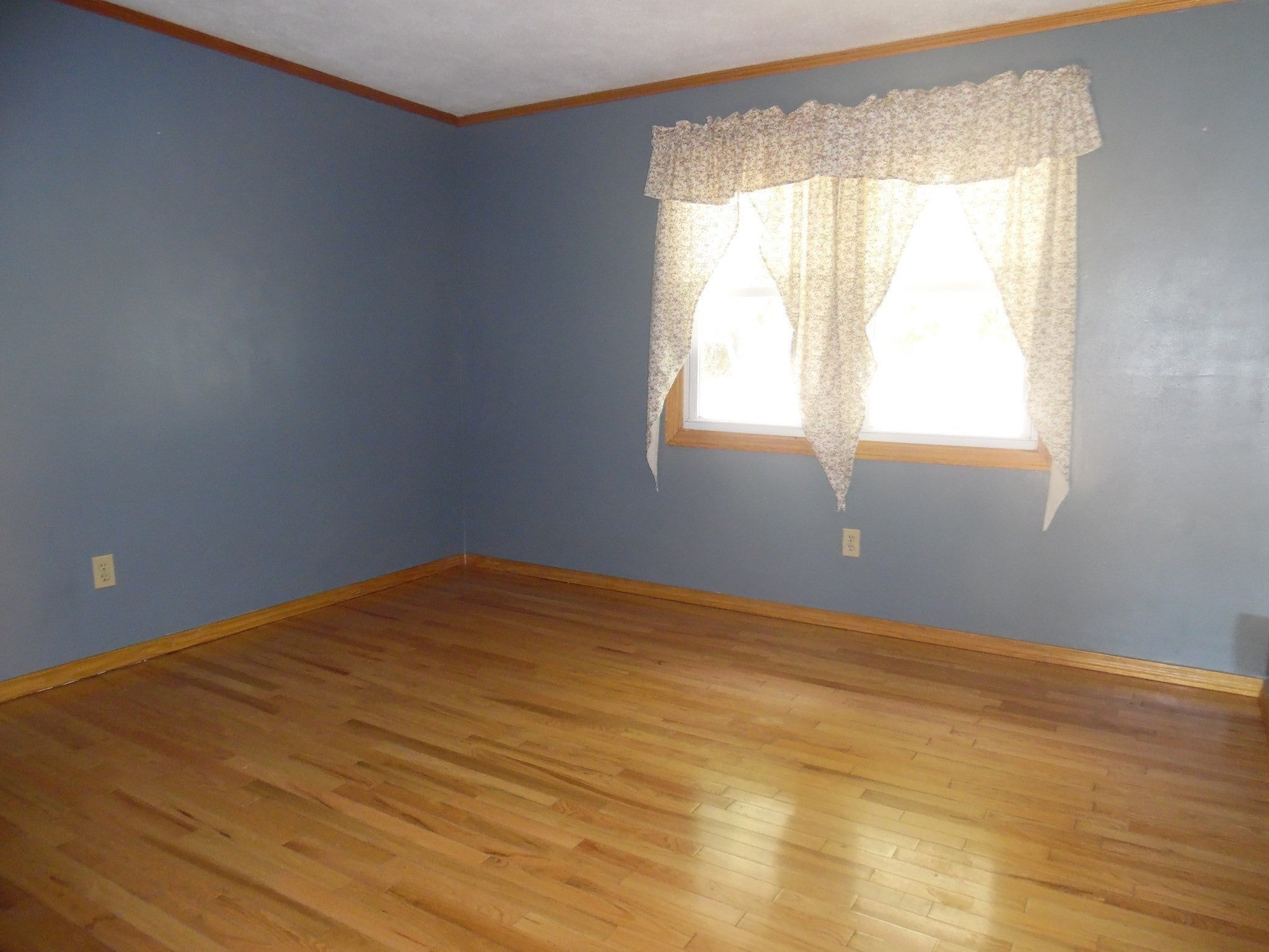 21 Burnside Drive, Swansea, MA Photo #11