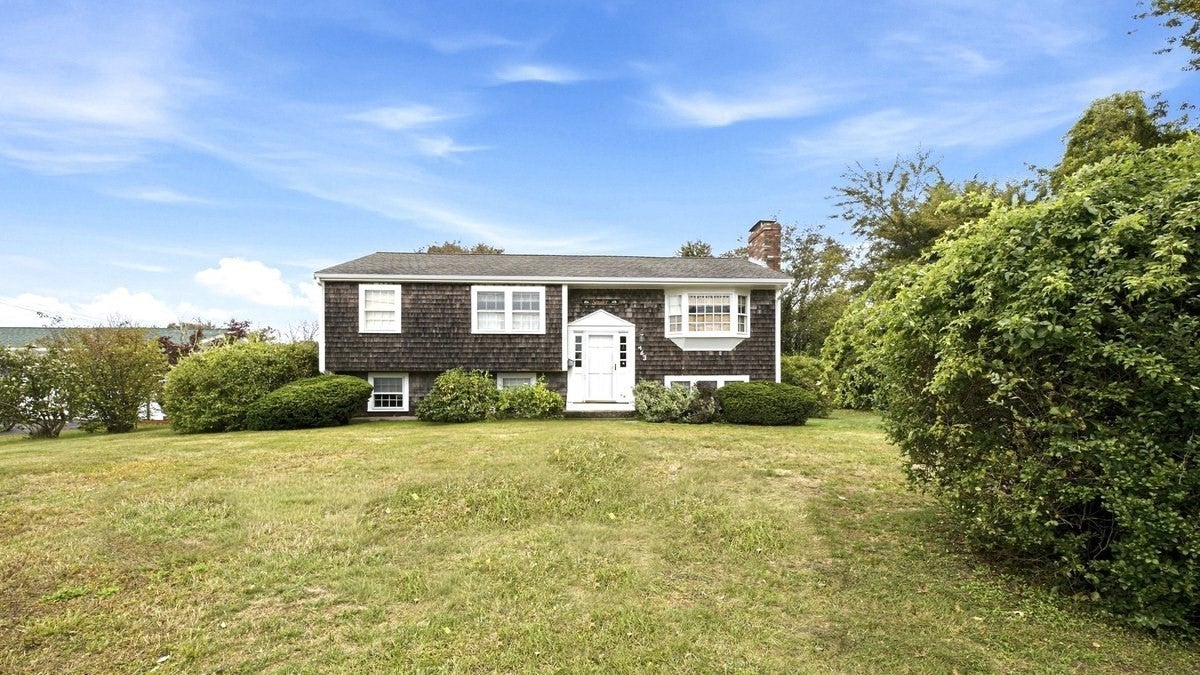 Photo of 463 Hatherly Road, Scituate, MA