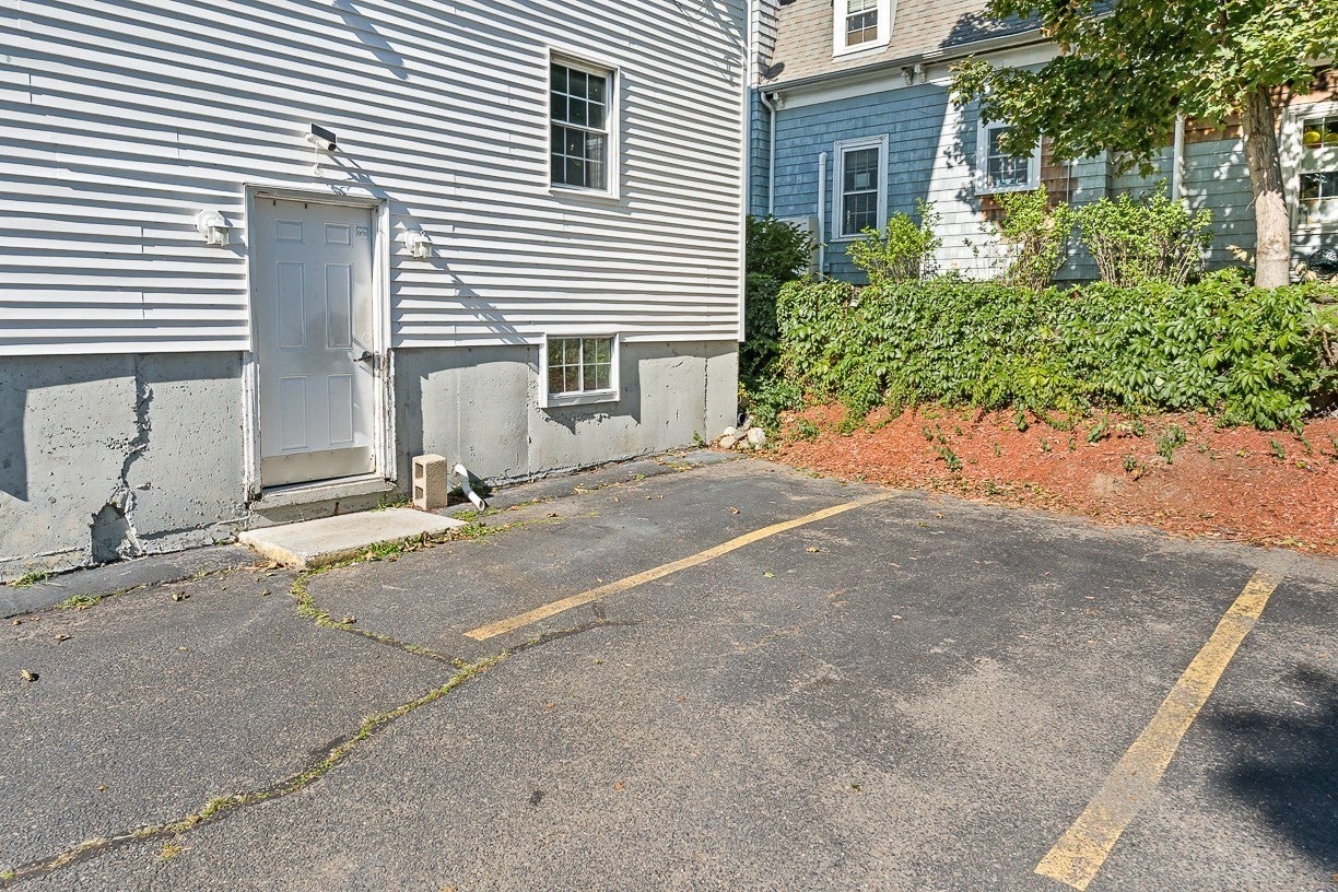 14 W Water St #1, Wakefield, MA Photo #21