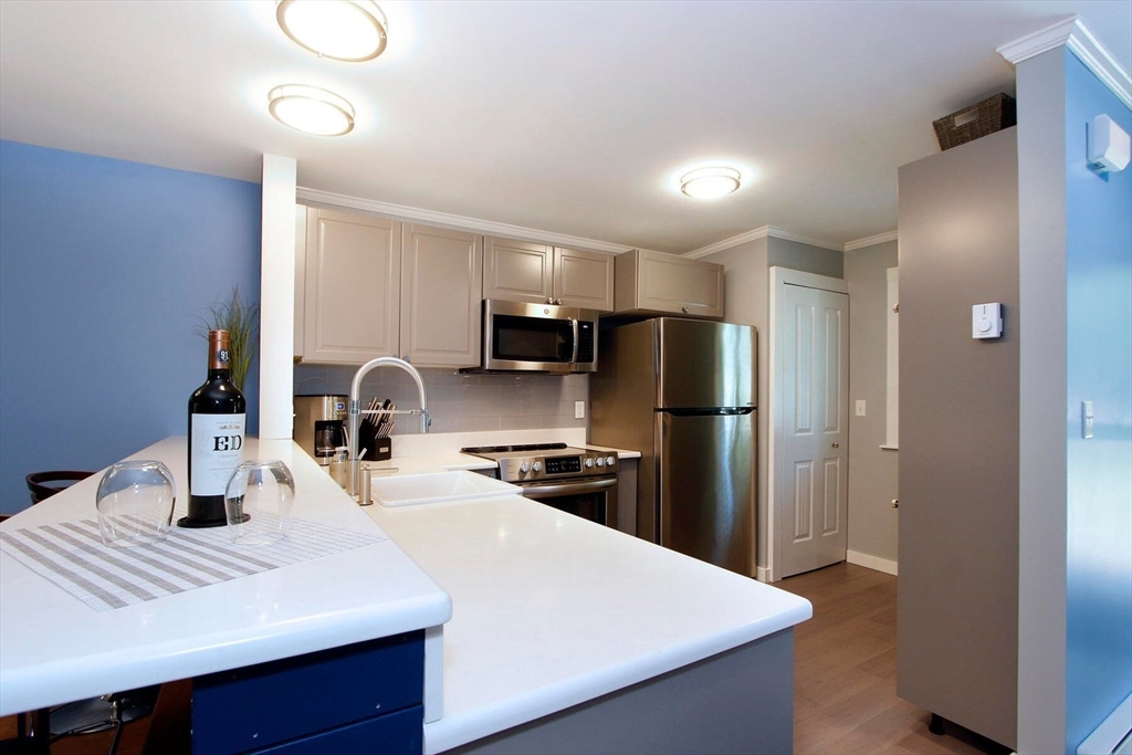 232 Eaton Lane 232