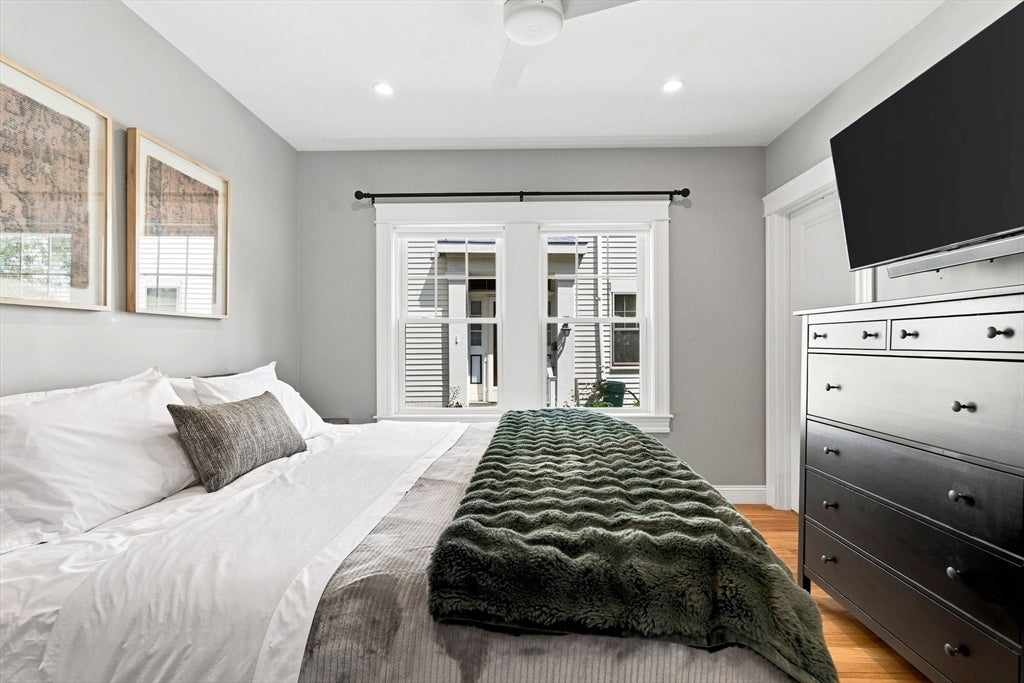 1080 Adams St #1, Boston, MA Photo #14