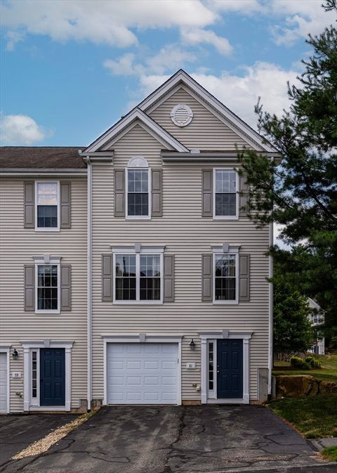 61 Tulip Cir 61 Grafton MA 01560