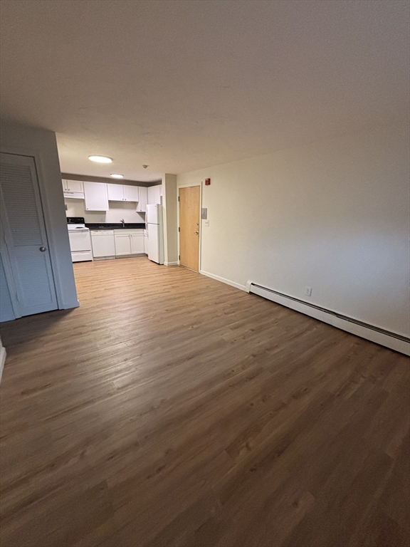 707 Bedford Street 6