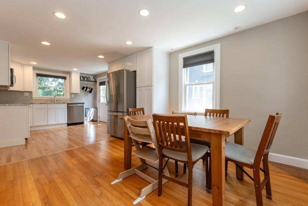 15 Peak Hill Rd