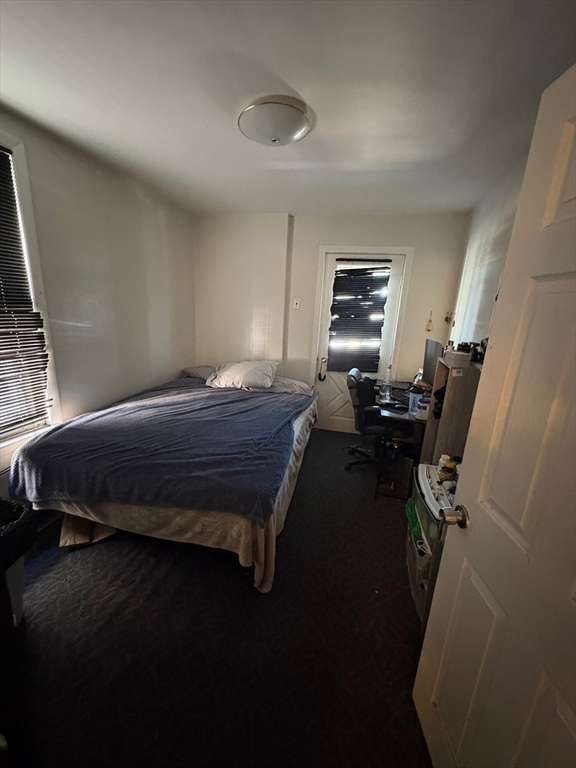 220 East Eagle Street 3