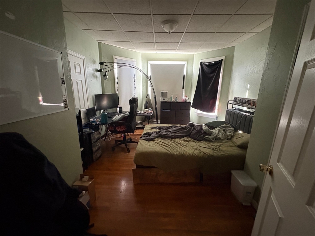 220 East Eagle Street 3