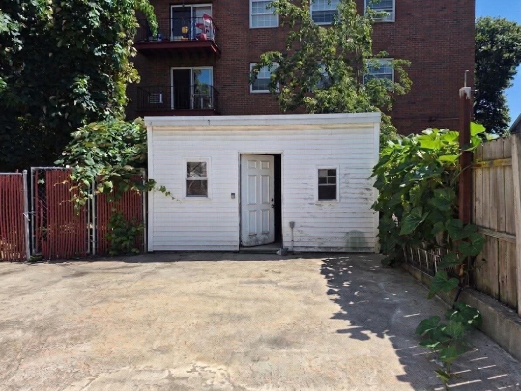 36-38 Wentworth St, Malden, MA, 36-38 Wentworth St, Malden, MA Photo #5