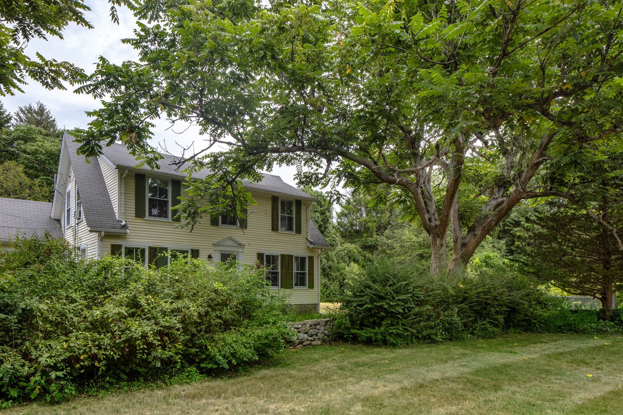 37 Neds Point Rd