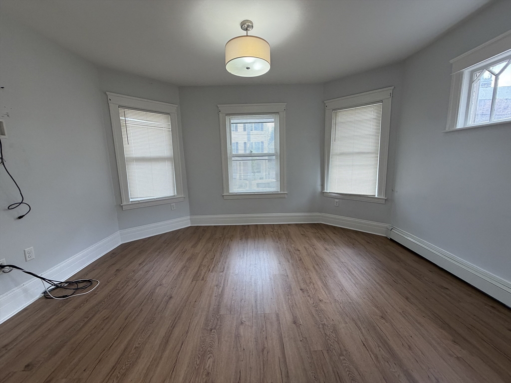 7 Wyman St 1