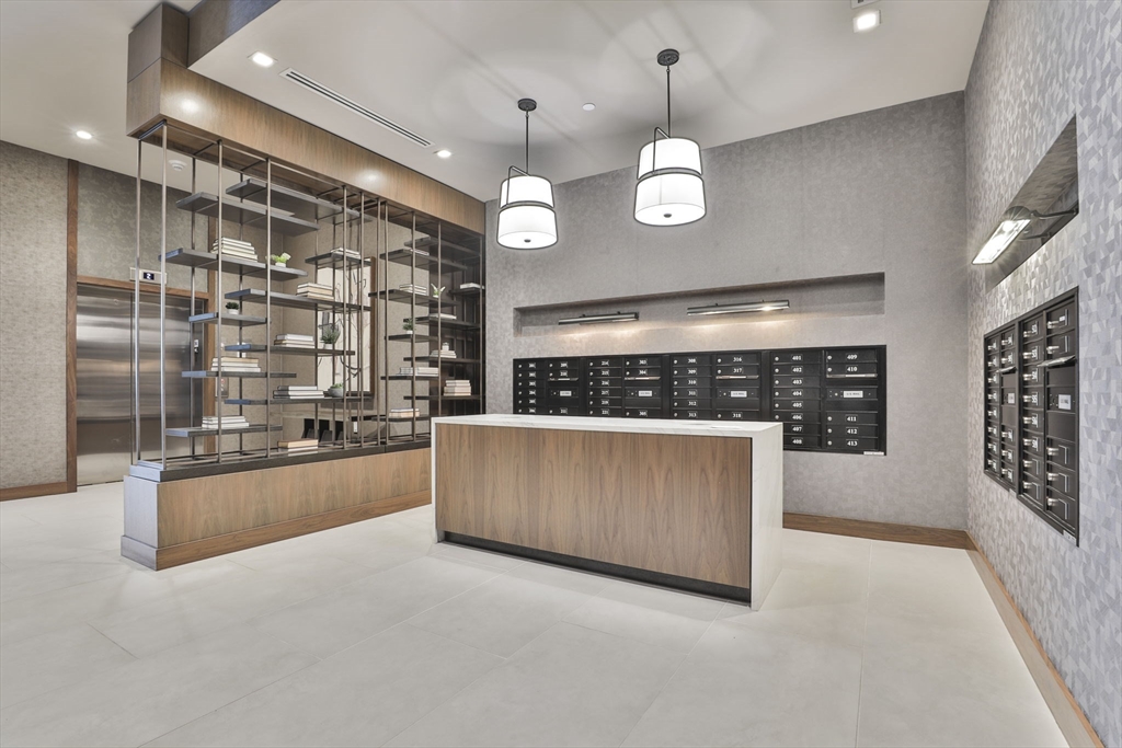 18 Artisan Drive 208