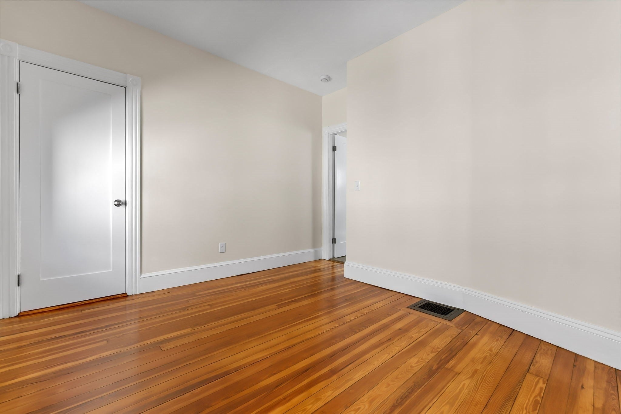 14 Victoria Street #14, Everett, MA, 14 Victoria Street #14, Everett, MA Photo #11