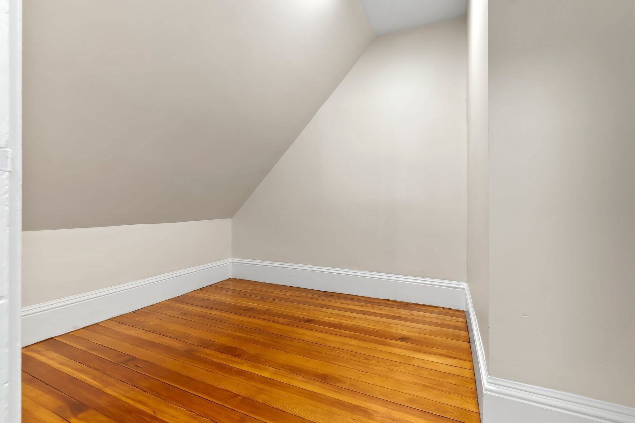 14 Victoria Street #14, Everett, MA, 14 Victoria Street #14, Everett, MA Photo #25