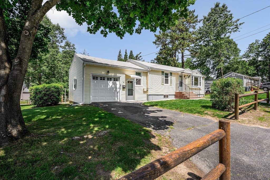 9 Hinckley Rd