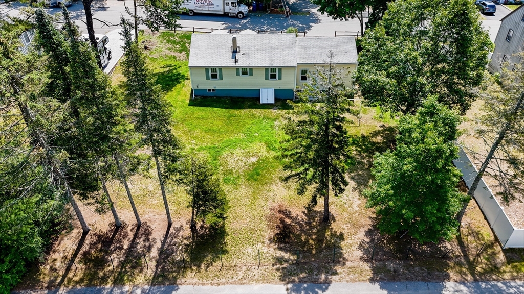 9 Hinckley Rd