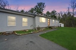71 Sun Valley Rd, Holyoke, MA, 71 Sun Valley Rd, Holyoke, MA Photo #1