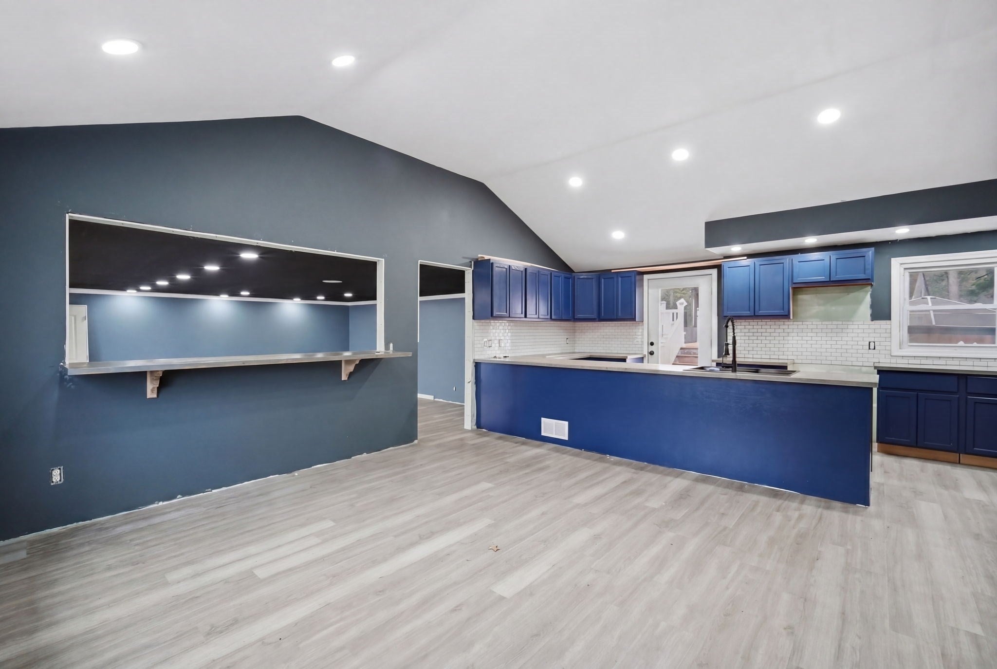 71 Sun Valley Rd, Holyoke, MA, 71 Sun Valley Rd, Holyoke, MA Photo #31