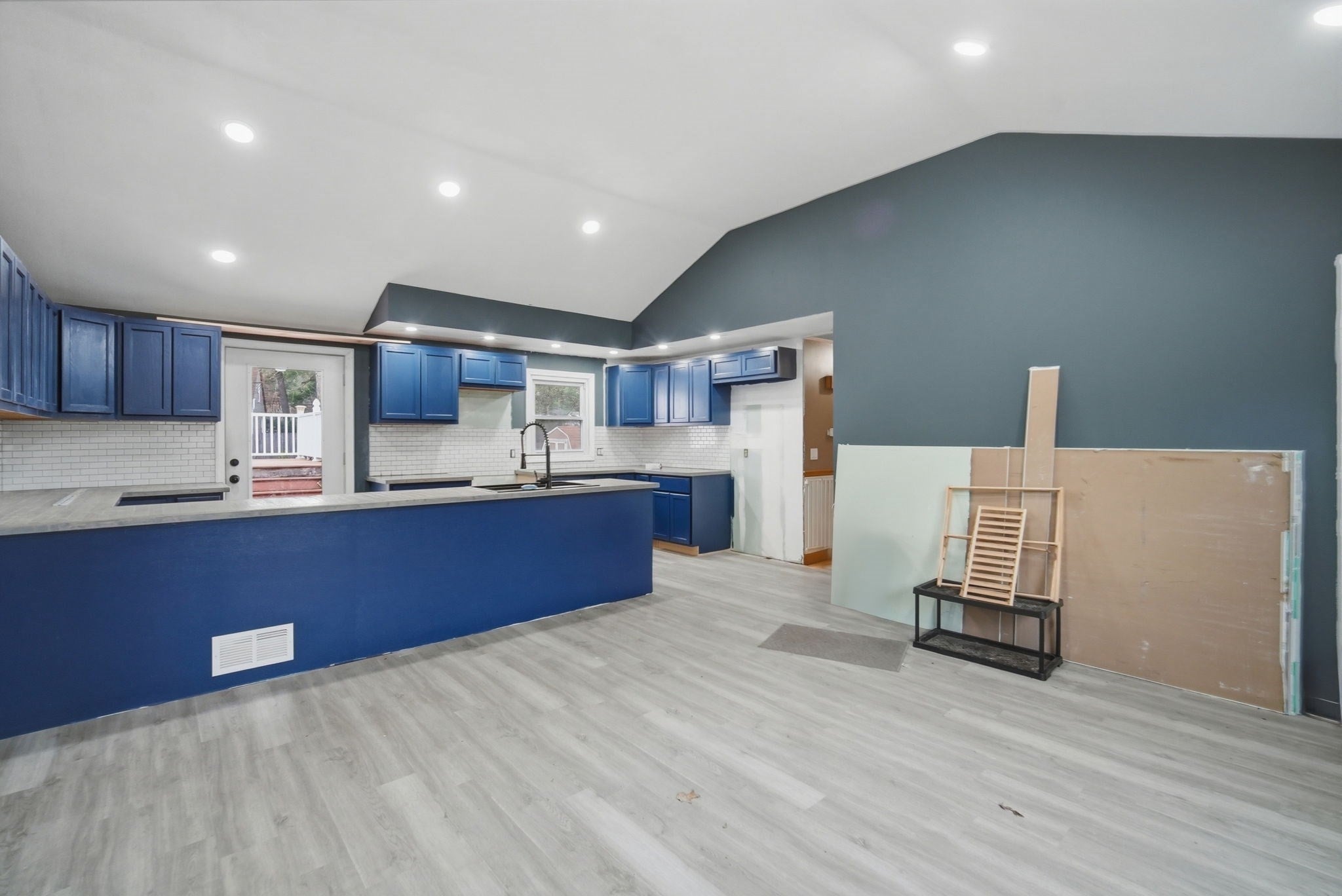 71 Sun Valley Rd, Holyoke, MA, 71 Sun Valley Rd, Holyoke, MA Photo #9